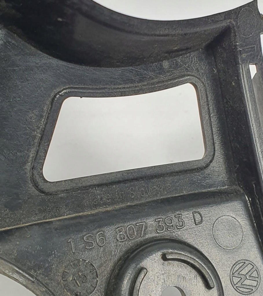 фото №5, Напрямна бампера лівий задня задній vw up 1s6807393d