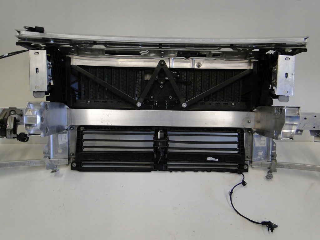 фото №7, Mercedes c klasa w206 s206 206 жалюзи шторка верхний воздуховод воздуха