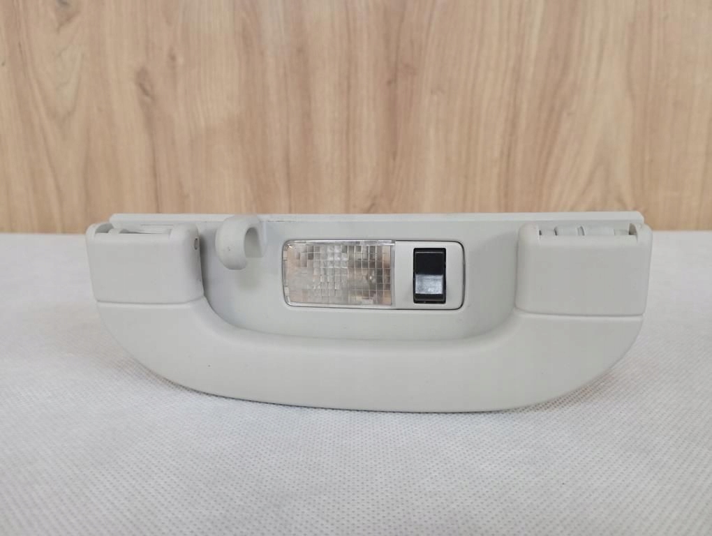 фото №1, Mercedes b-klasa w245 lift ручка левая задняя кронштейн потолочный лампа