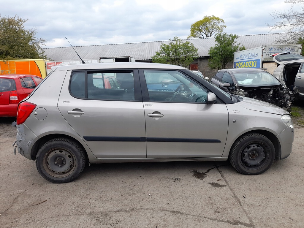 фото №14, Skoda fabia ii повітропровід подушка безпеки водія