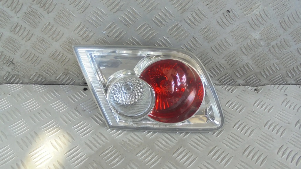 фото №1, Лампа задняя левая hb w крышка mazda 6 02-06