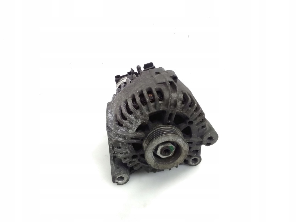 фото №1, Toyota avensis t270 2015 генератор