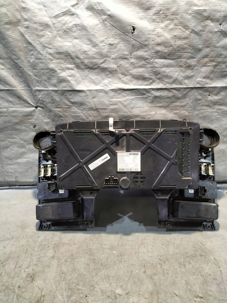 фото №9, Счетчик приборы scania r 2005r.