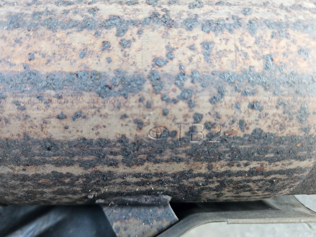 фото №4, Toyota prius plus 12-15 катализатор гаситель