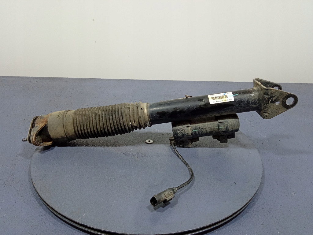 фото №1, Mercedes gls x166 амортизатор задняя правый задний a1663263100