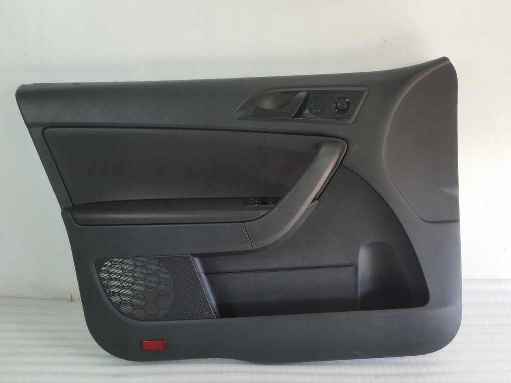 фото №1, Skoda yeti оббивка обшивка двері лівий перед 5l1