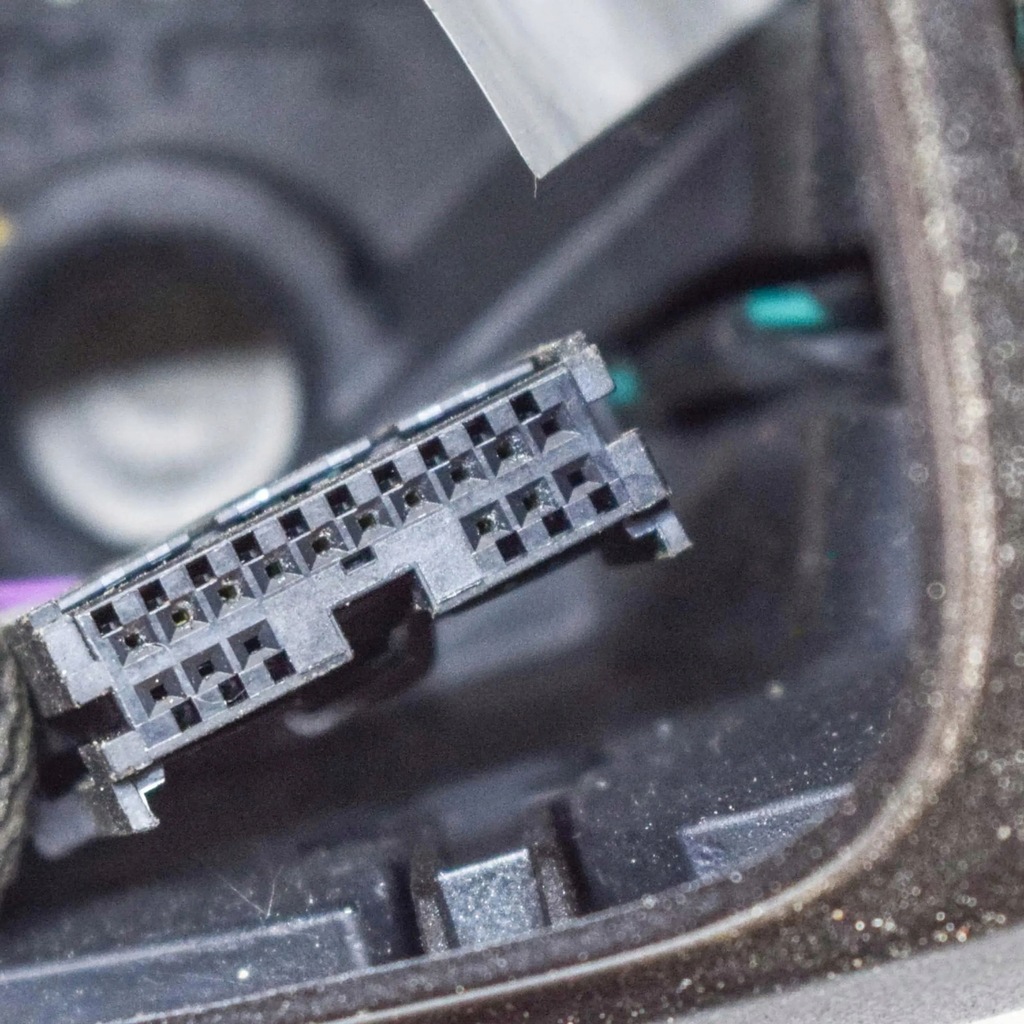 фото №9, Ford mustang mach-e 2022 повітропровід