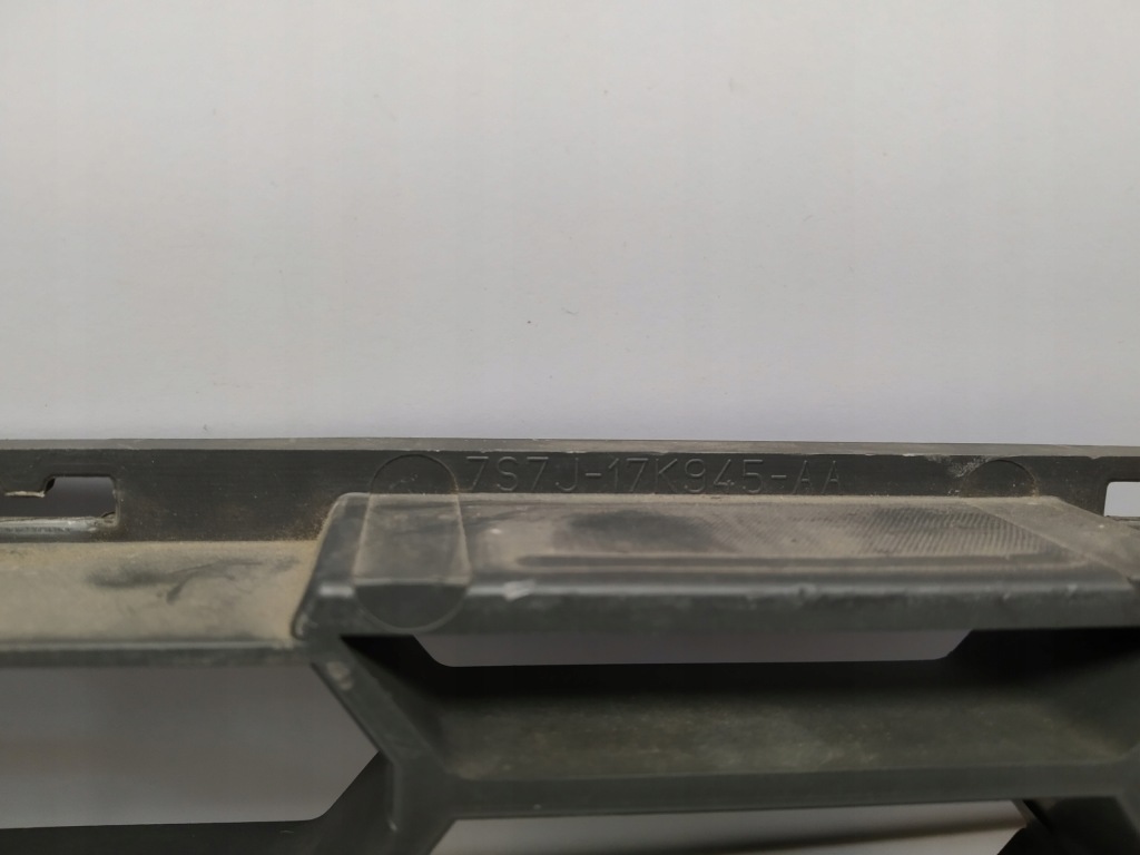 Решётка бампера ford mondeo mk4 2007- 1511279 _ 7s7j-17k945-aa с Разборки