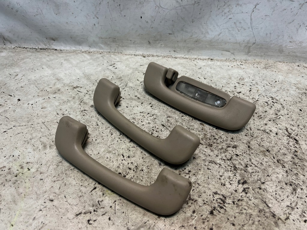 фото №1, Jeep grand cherokee wk2 ручка потолочный кронштейн