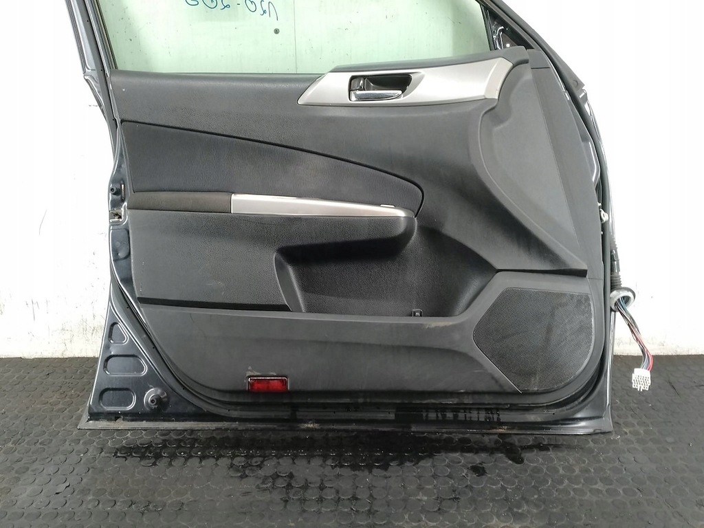 фото №8, Дверь перед левый subaru forester iii 61k