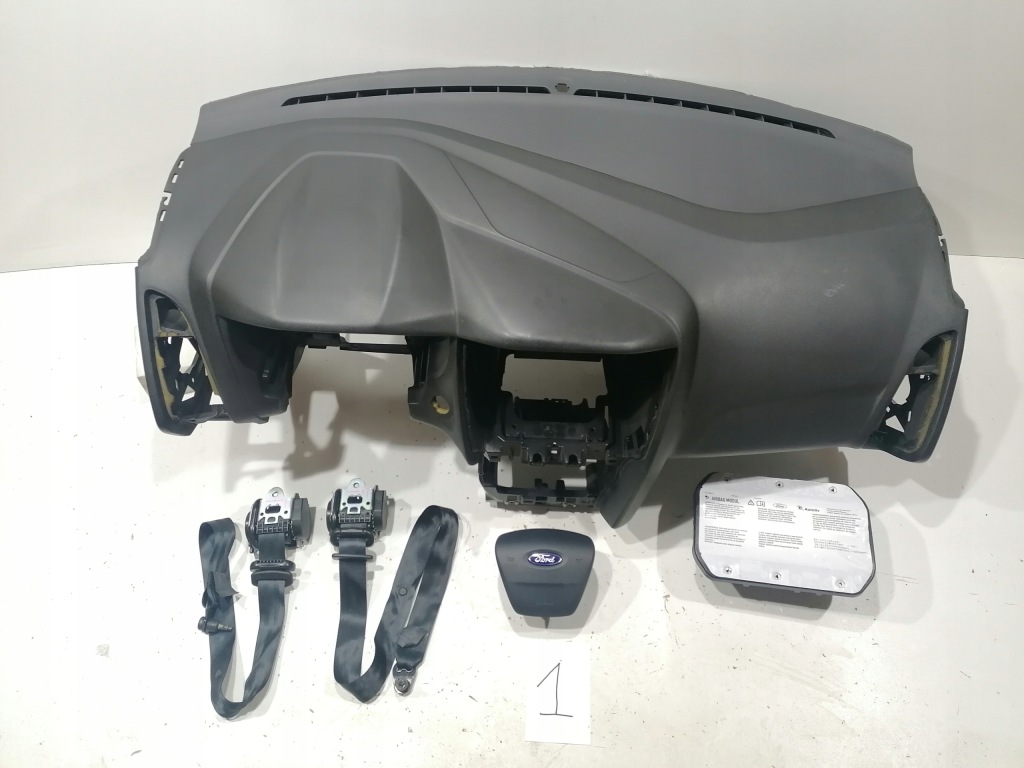 фото №1, Ford focus lift 3 приборная панель консоль подушка безопасности подушки безопасности ремни оригинал демонтаж