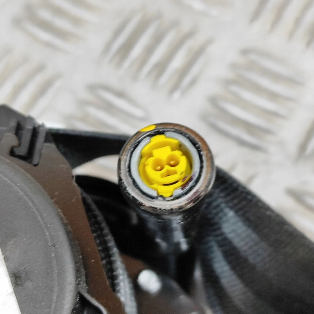 фото №7, Ford mustang mach-e 2023 правая сторона pas безопасности сиденье передний