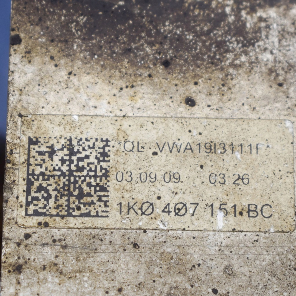 фото №7, Skoda superb b6 3t 2009 левая сторона нижний рычаг передний