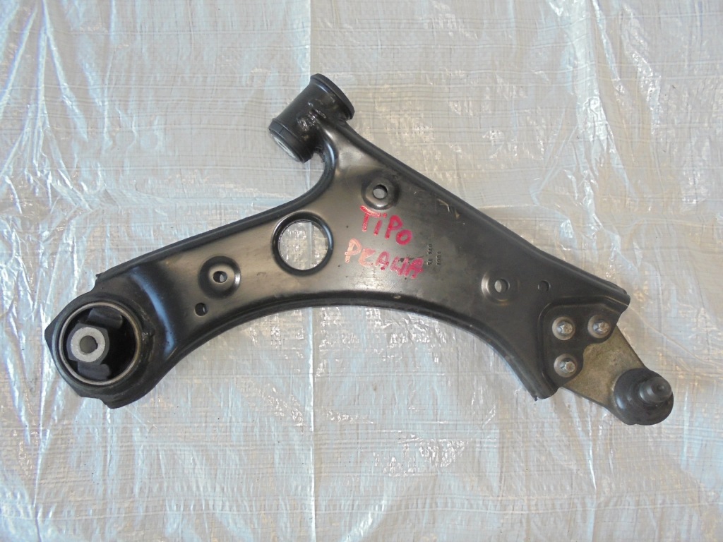 Купити Важіль правий fiat tipo 2016r poznań