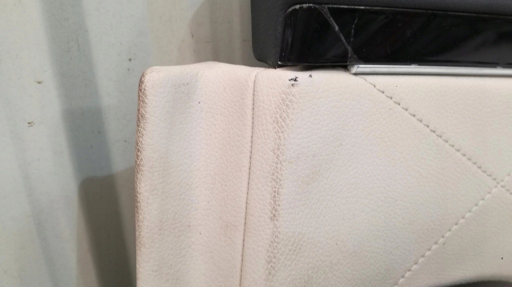 фото №7, Mercedes w223 обивка обшивка дверь задняя правая