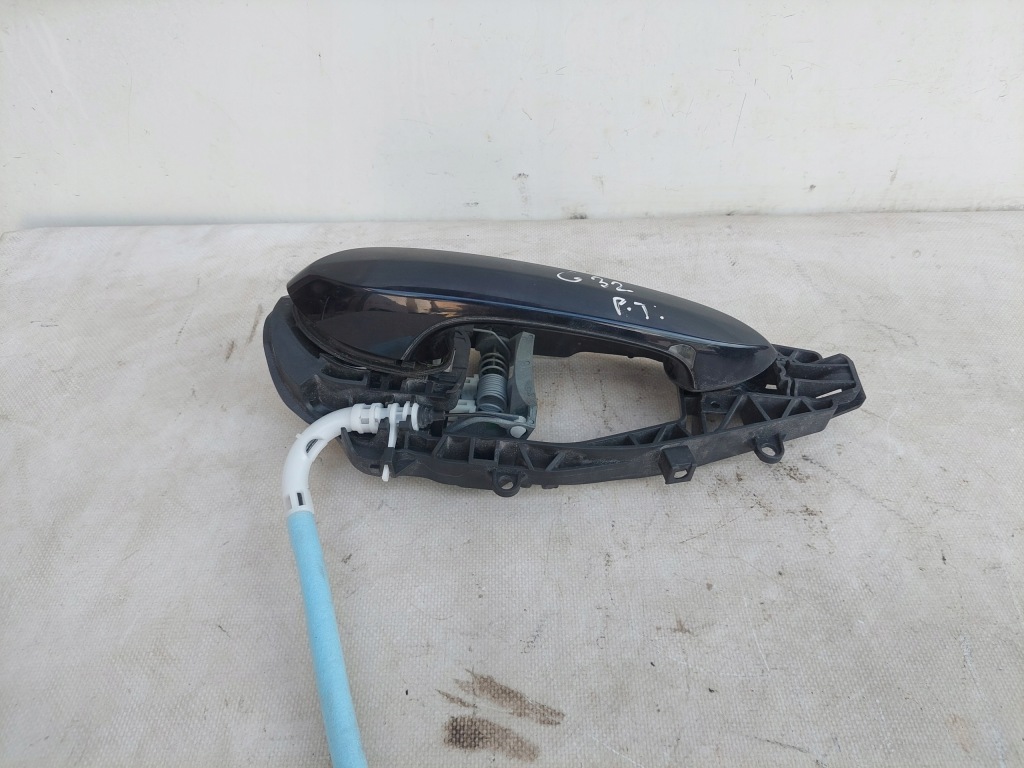 Купить Bmw 6 gt g32 ручка подсвеченная дверь правая задний  каркас