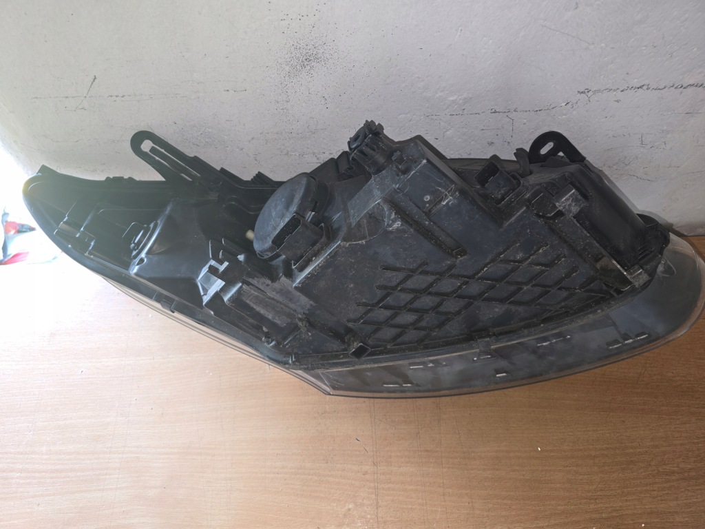 фото №7, Лампа ліва renault megane iii lift лінза 260605817 eu.