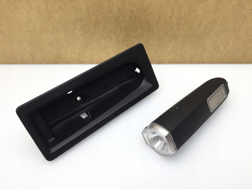 фото №1, Citroen ds4 ліхтарик лампа багажника