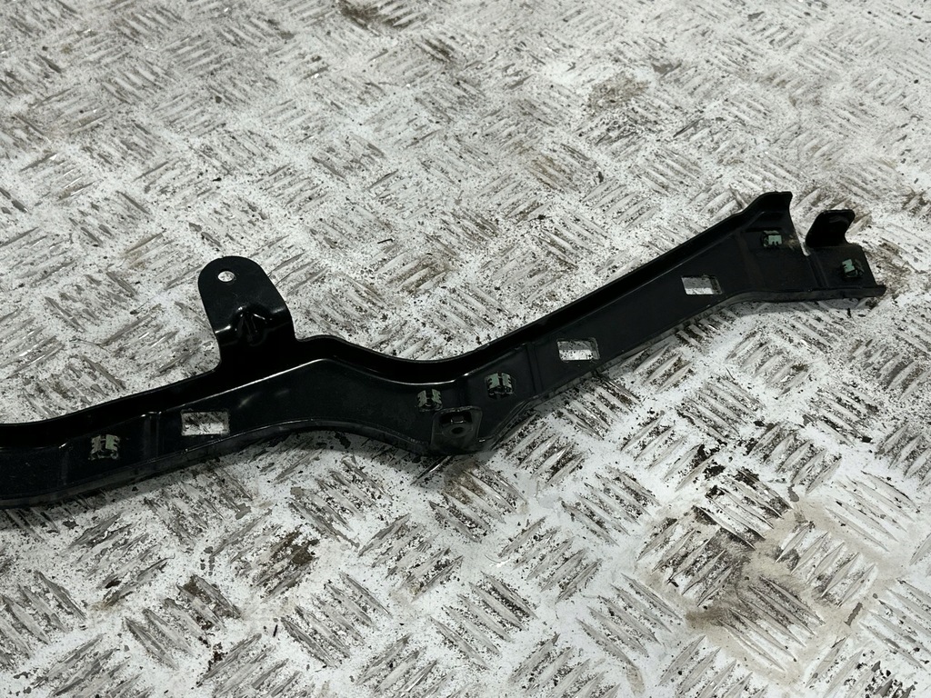 фото №7, Напрямна бампера передній chevrolet corvette c8 84706631