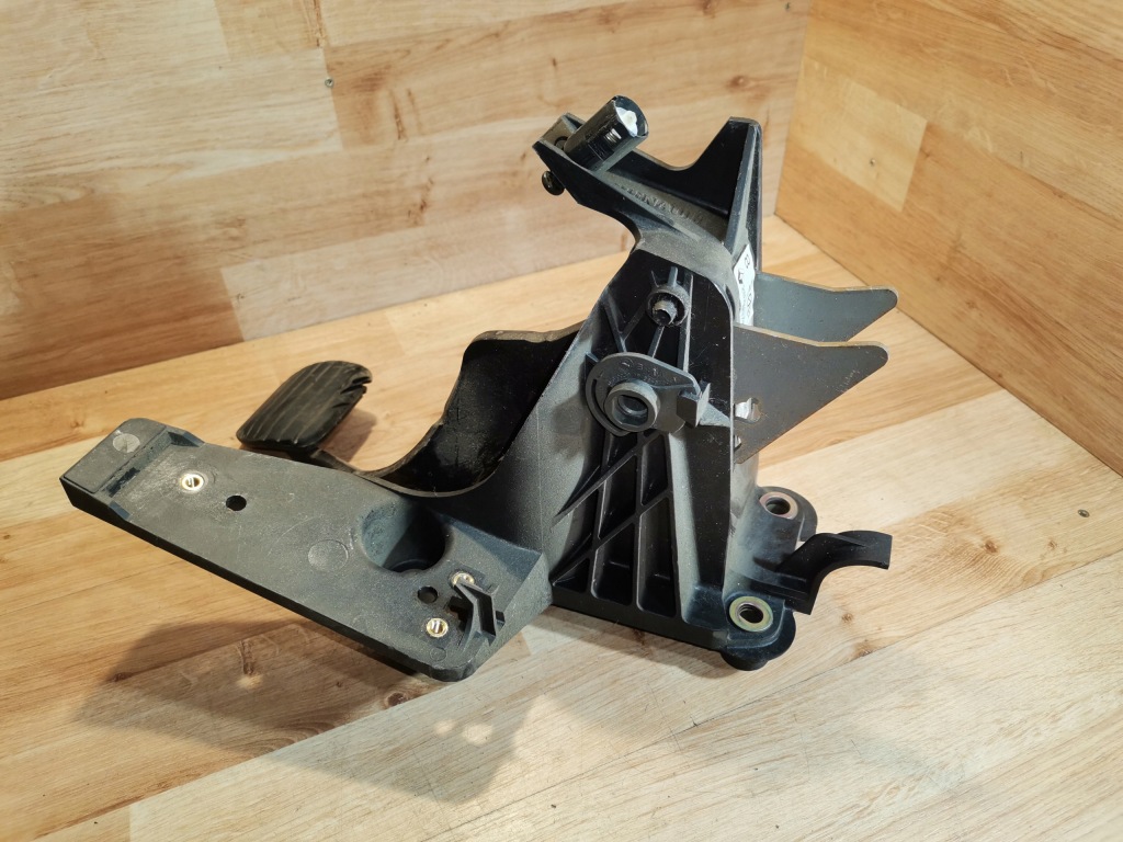 фото №6, Педаль тормоза renault laguna ii 8200002853