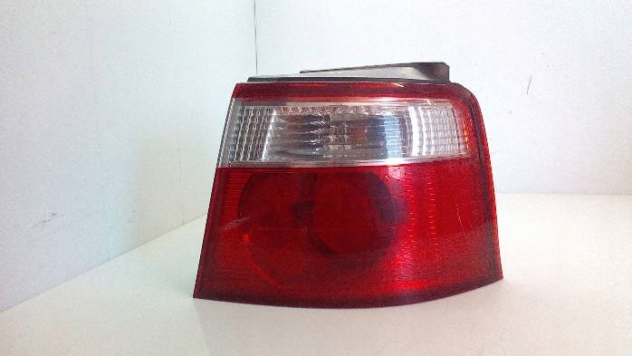 фото №8, Лампа правая задняя kia carens 2005r.
