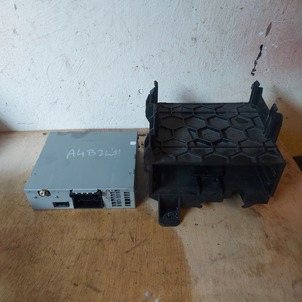 Модуль тюнер радио audi a4 b8 рестайлинг  4g0035056g Оригинал