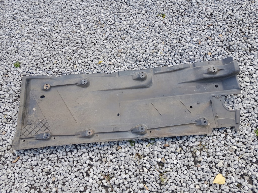 фото №11, Захист підвіска нижня права / audi a3 8p - vw golf v - seat leon ii - ładna