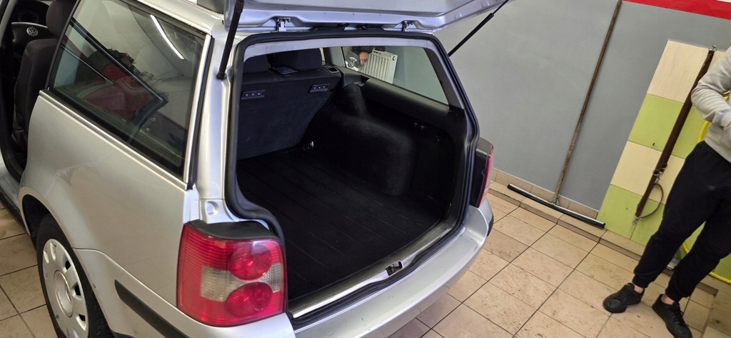 фото №15, Прокладка кришки багажника vw passat b5 1996-2005 combi