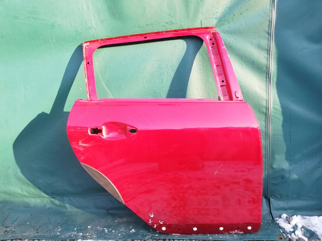 фото №1, Дверь задняя peugeot 208