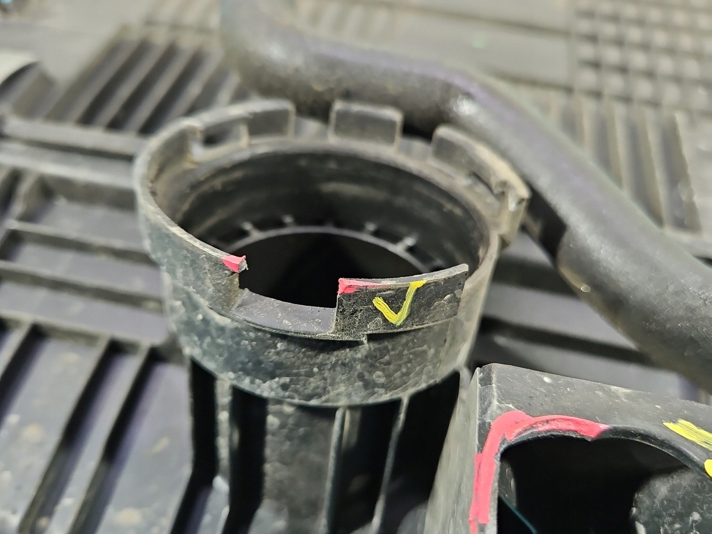 фото №8, Корпус фільтра повітря dacia dokker 165001429r 1.6 8v wiel