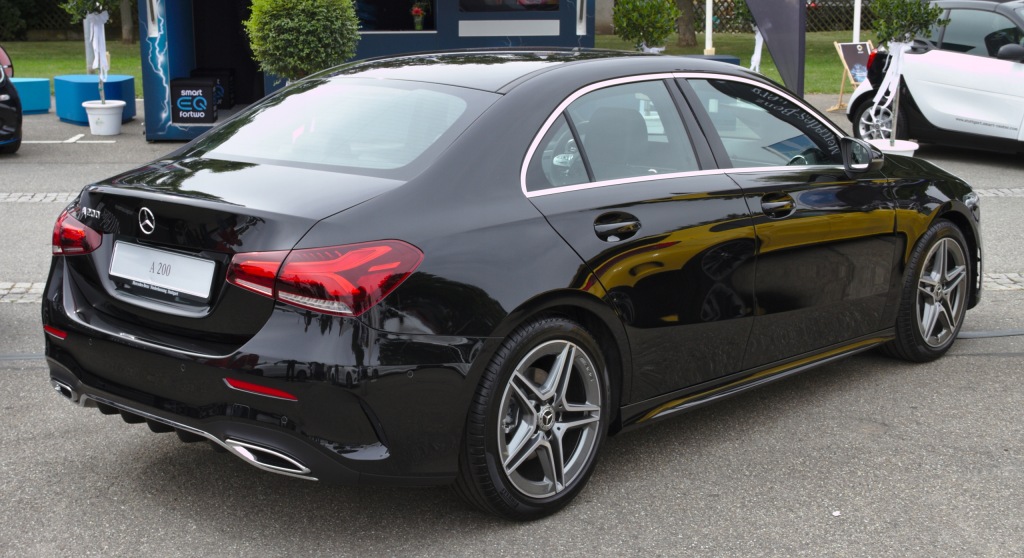 Mercedes w177 тяга стабилизатора задний  задний a2473202800 в Украине