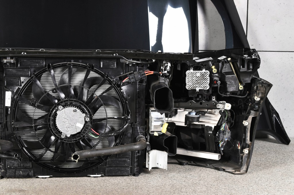 фото №10, Bmw 5 g60 g61 капот крылья бампер лампы led pas перед радиатор 475