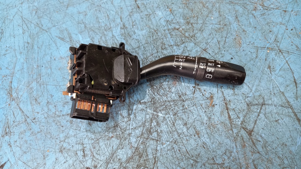 фото №1, Переключатель дворник mazda tribute 2.0b 01r