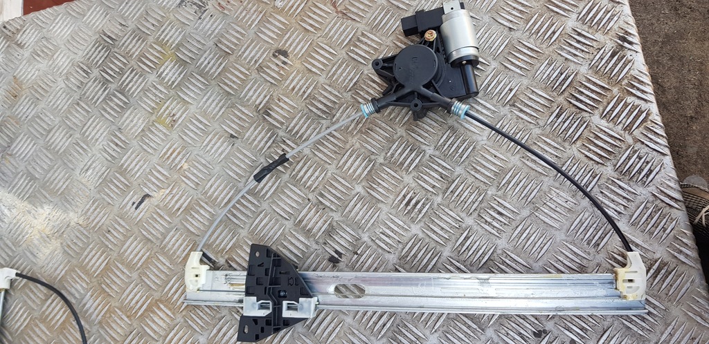 фото №12, Mazda 6 gg підйомник скло лівий правий перед