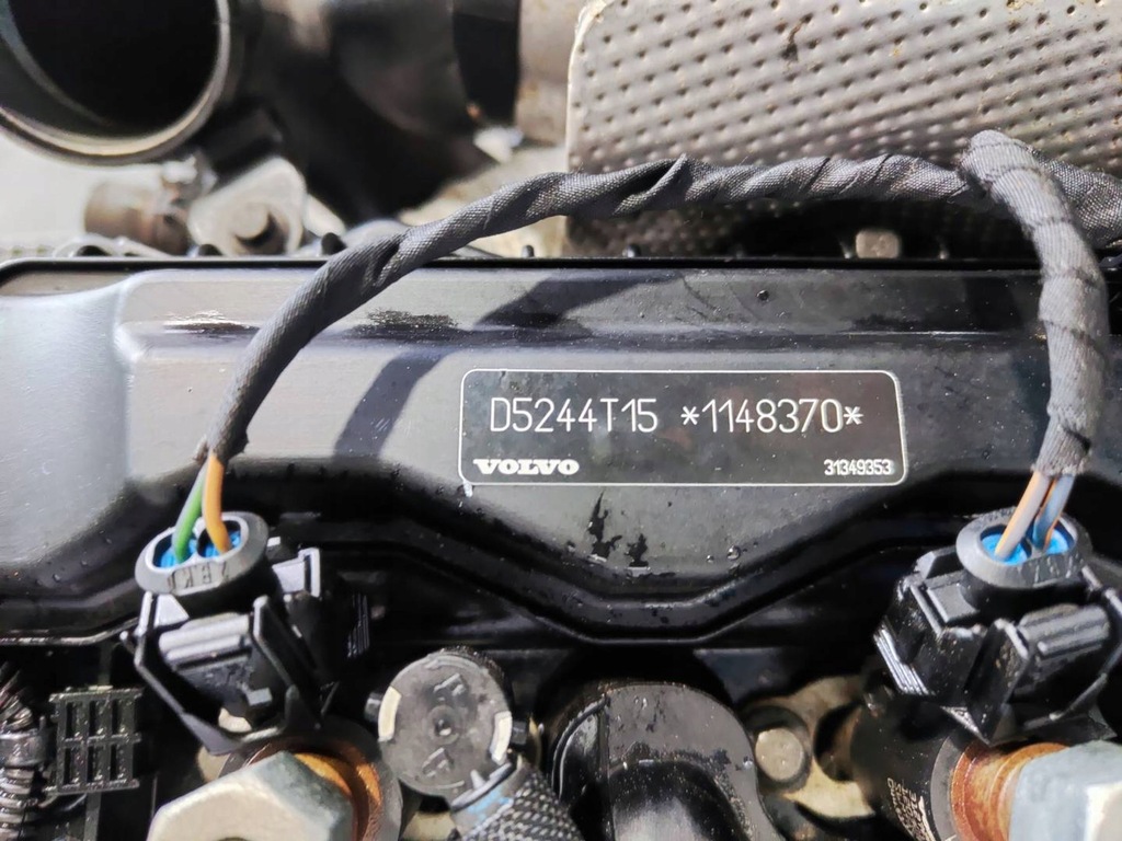 фото №6, Двигатель kompletny блок головка турбина форсунки volvo xc60 s60 2.4 d5244t15