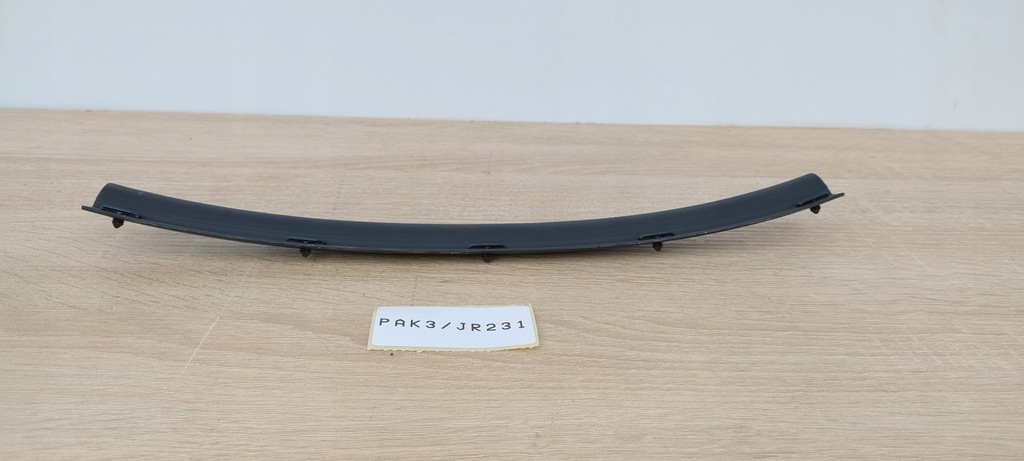 фото №1, Vw touran 5ta 15-21 rok прокладка pod капот резиновый элемент