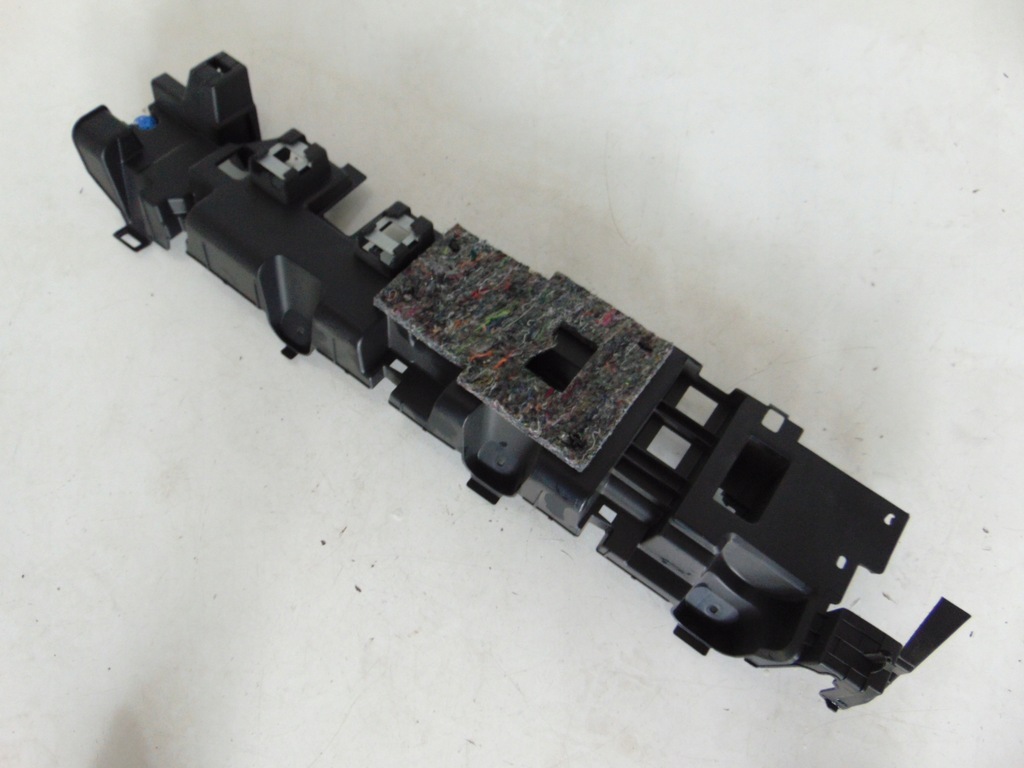 фото №2, Кронштейн обшивка задняя berlingo iv rifter combo e xl