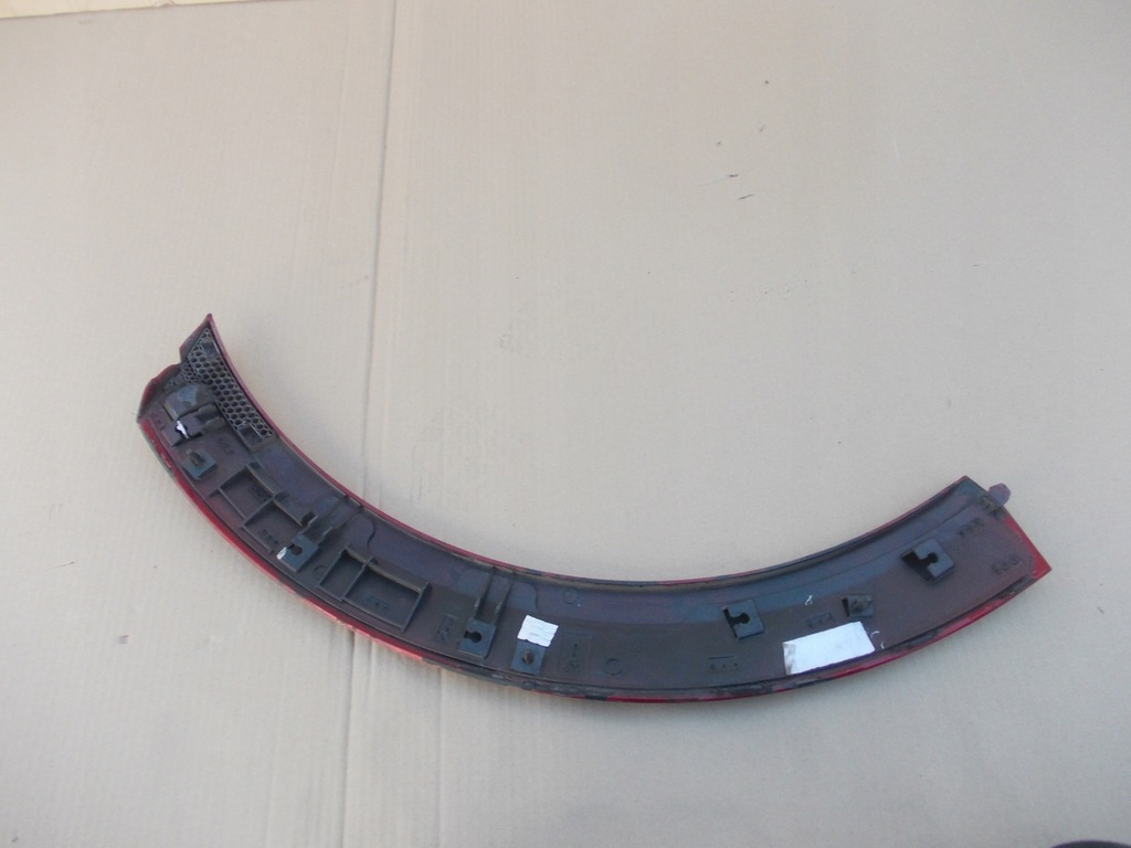 фото №11, Молдинг крила лівий задня ford puma mk2 st-line lucid red