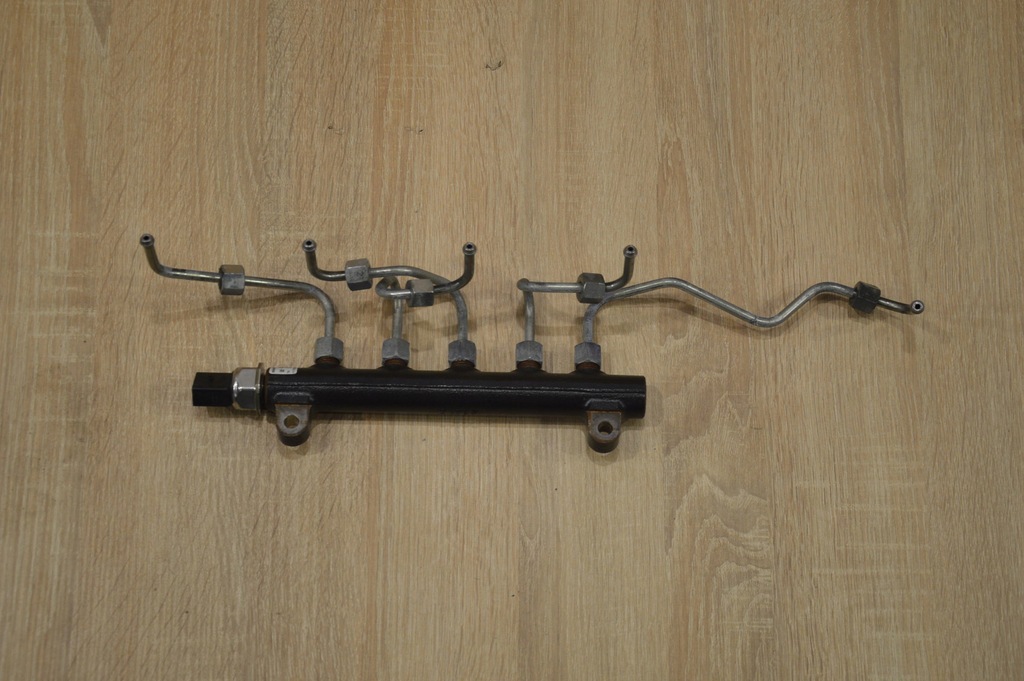 фото №1, Молдинг впрыскная captiva antara 2.2