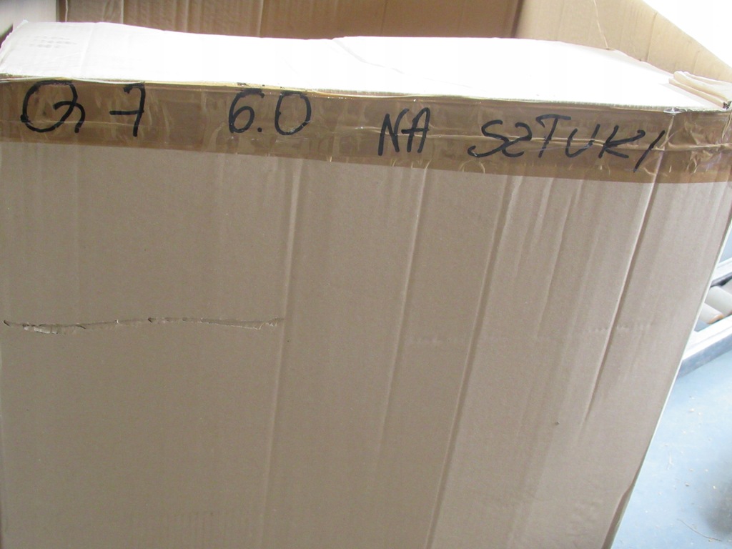 фото №2, Audi q7 w12 6.0 труба 4l0129572b