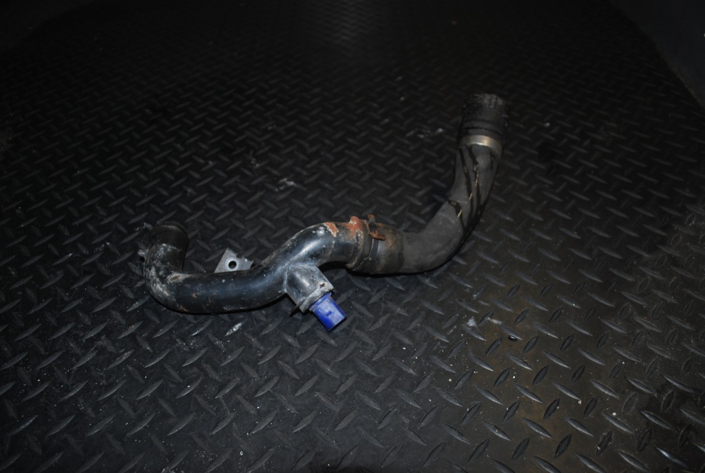 фото №1, Шланг wody audi s6 c5 4.2 aqj 4b3121049b