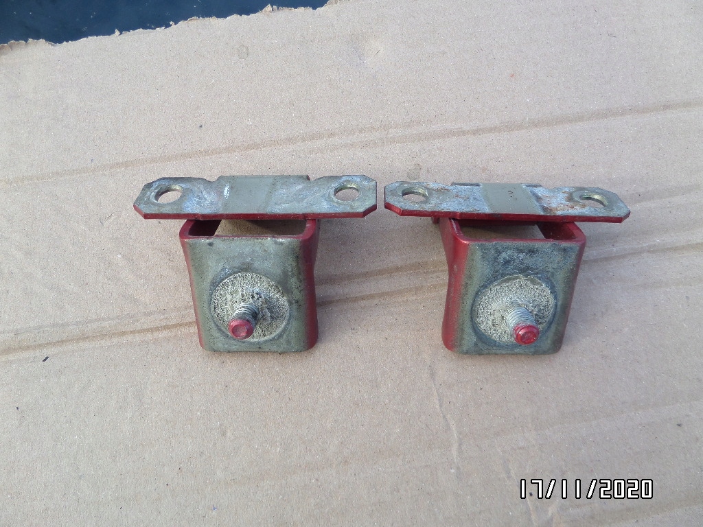 фото №1, Петля крышки багажника sandero stepway комплект