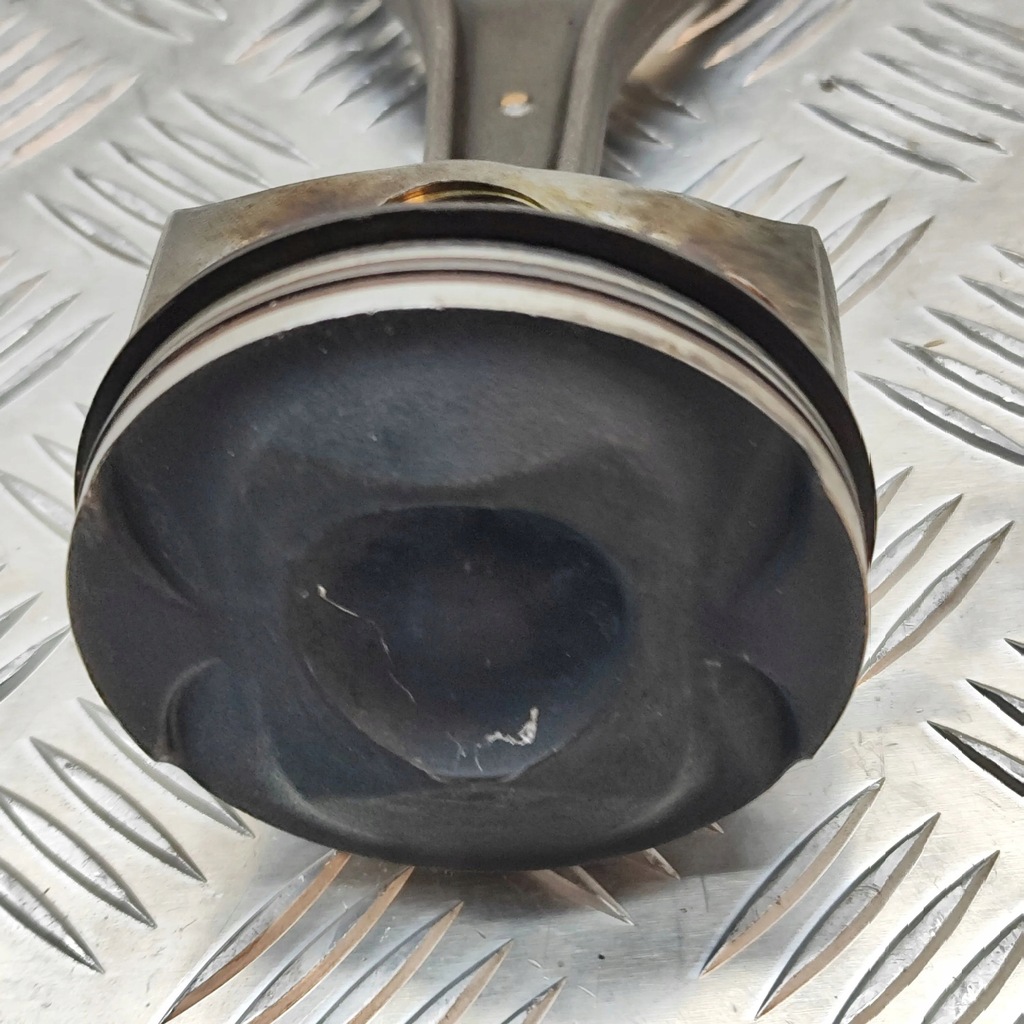 фото №5, Jaguar xj x351 2014 поршень