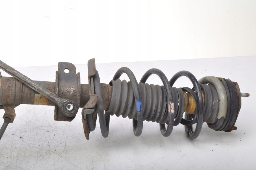 фото №8, Mazda 2 de амортизационная стойка правый перед df7134700h