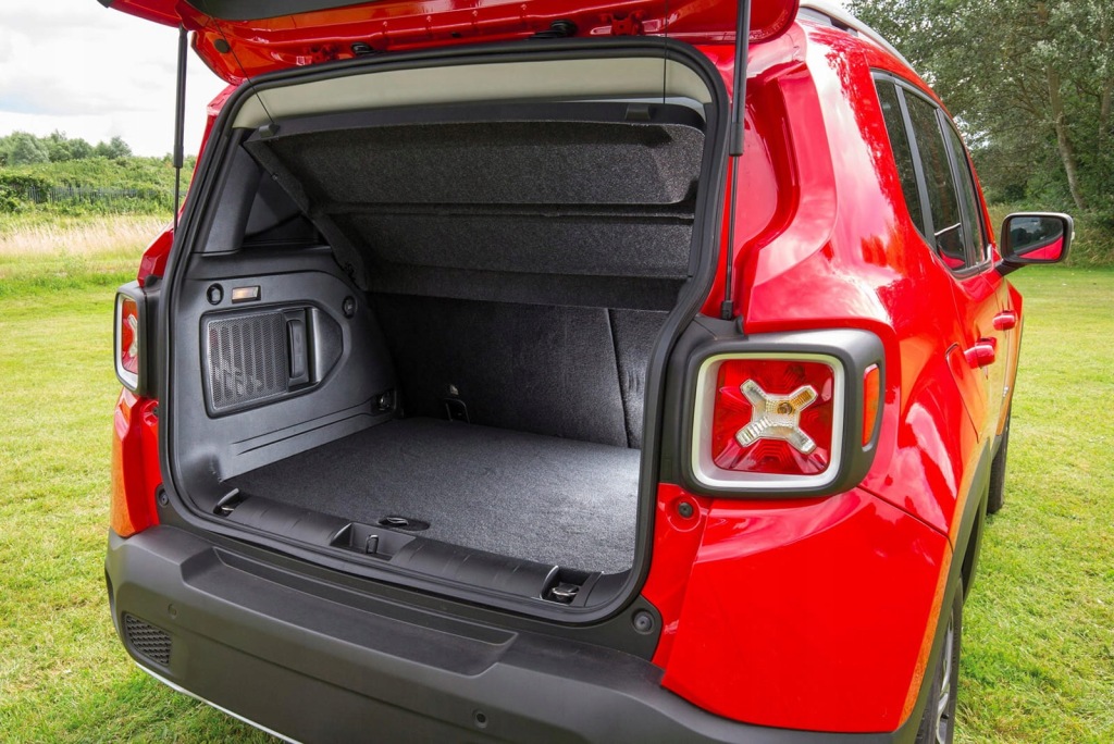 фото №2, Jeep renegade i bu 2015-2022 полка багажника 7356311520 nowa czarna