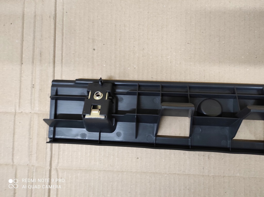 фото №6, Peugeot 508 молдинг кронштейн багажника kombi