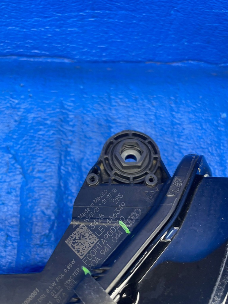 фото №9, Лампа права audi q5 80a ксенон led