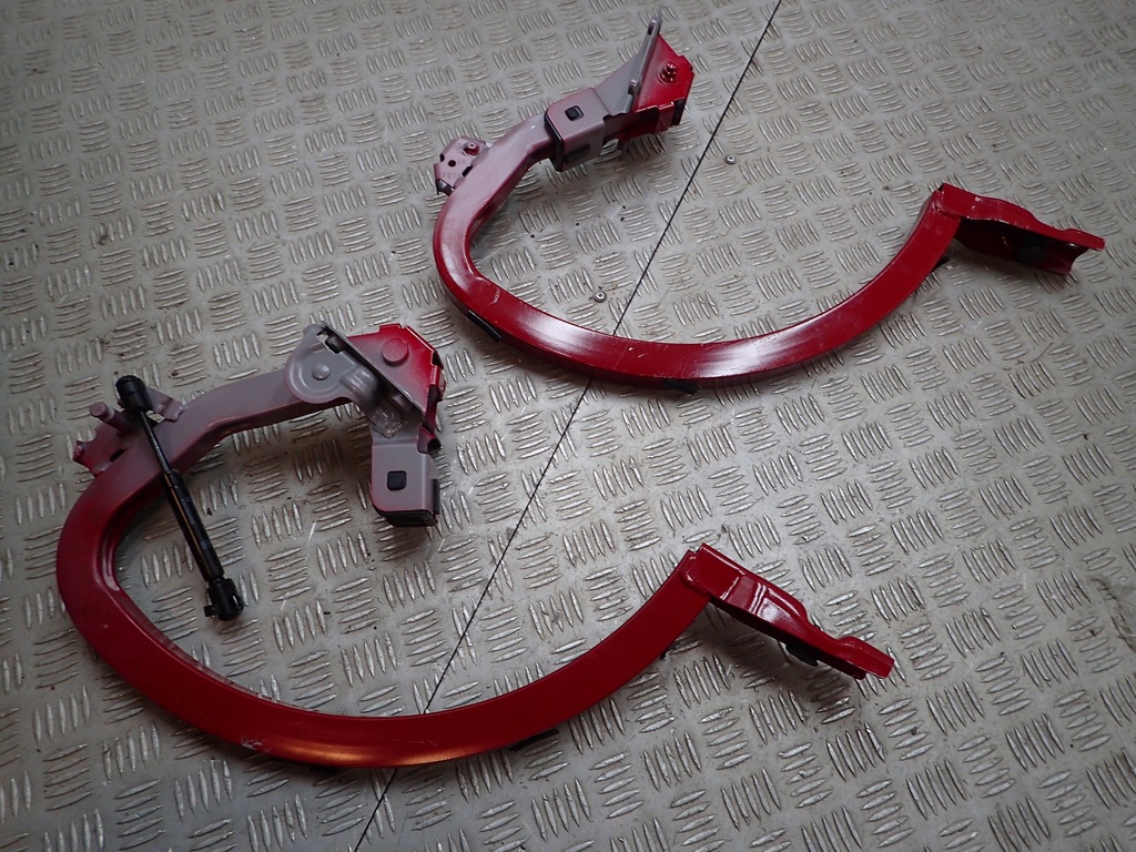 фото №4, Alfa romeo giulia veloce петля кришки задня задній багажника лівий