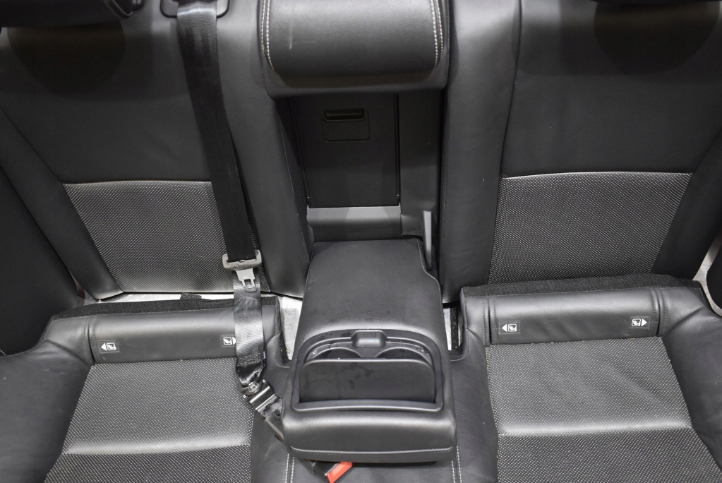 фото №7, Сиденье сиденья комплект обшивка обшивки полукожа eu toyota avensis t27 kombi