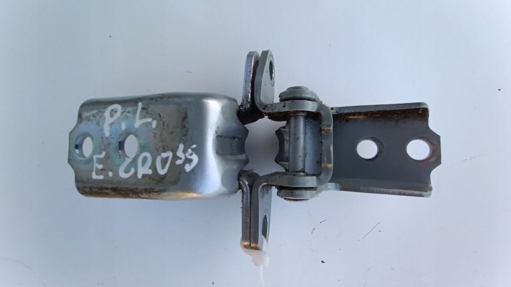 фото №3, Петлі двері перед лівий eclipse cross 2019